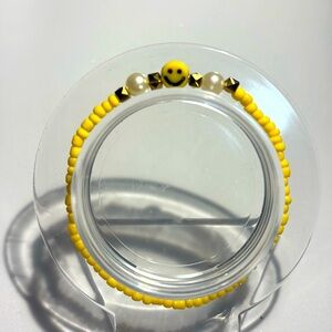 Yellow Happy Face bracelet 😊